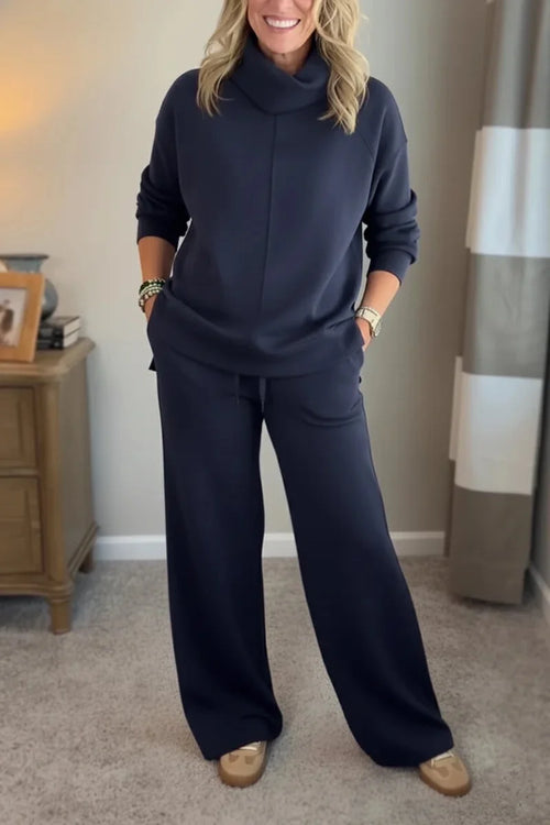 The Relaxed Two-Piece Set