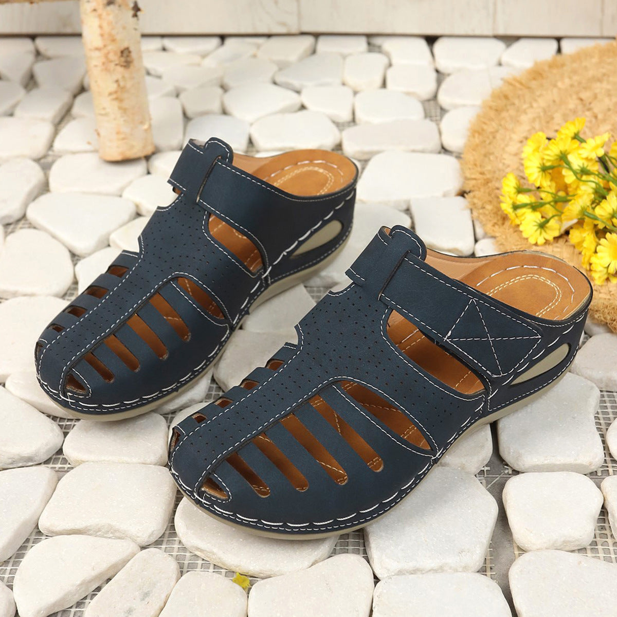 Elara Everyday Lift Wedge Sandals